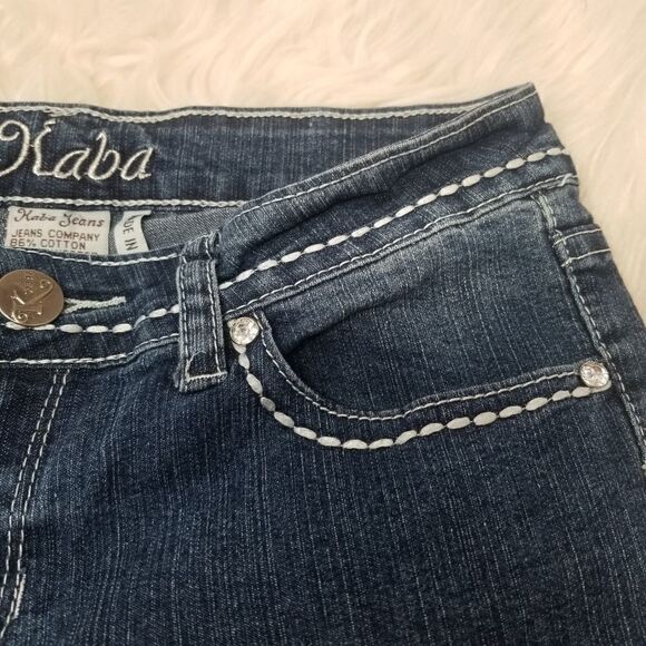 KABA JEANS. 80% COTTON, 12% POLYESTER, 2% SPANDEX. - Picture 3 of 13